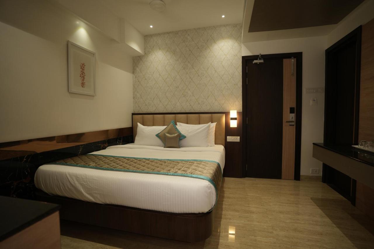 فندق Sri Ambal Grand Virudunagar المظهر الخارجي الصورة