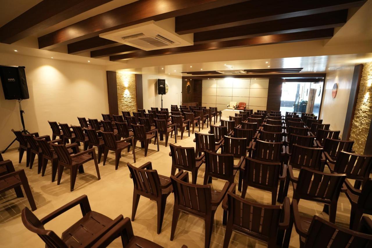 فندق Sri Ambal Grand Virudunagar المظهر الخارجي الصورة